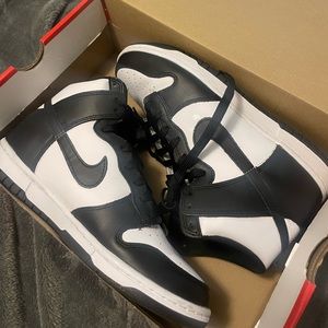 black and white dunks